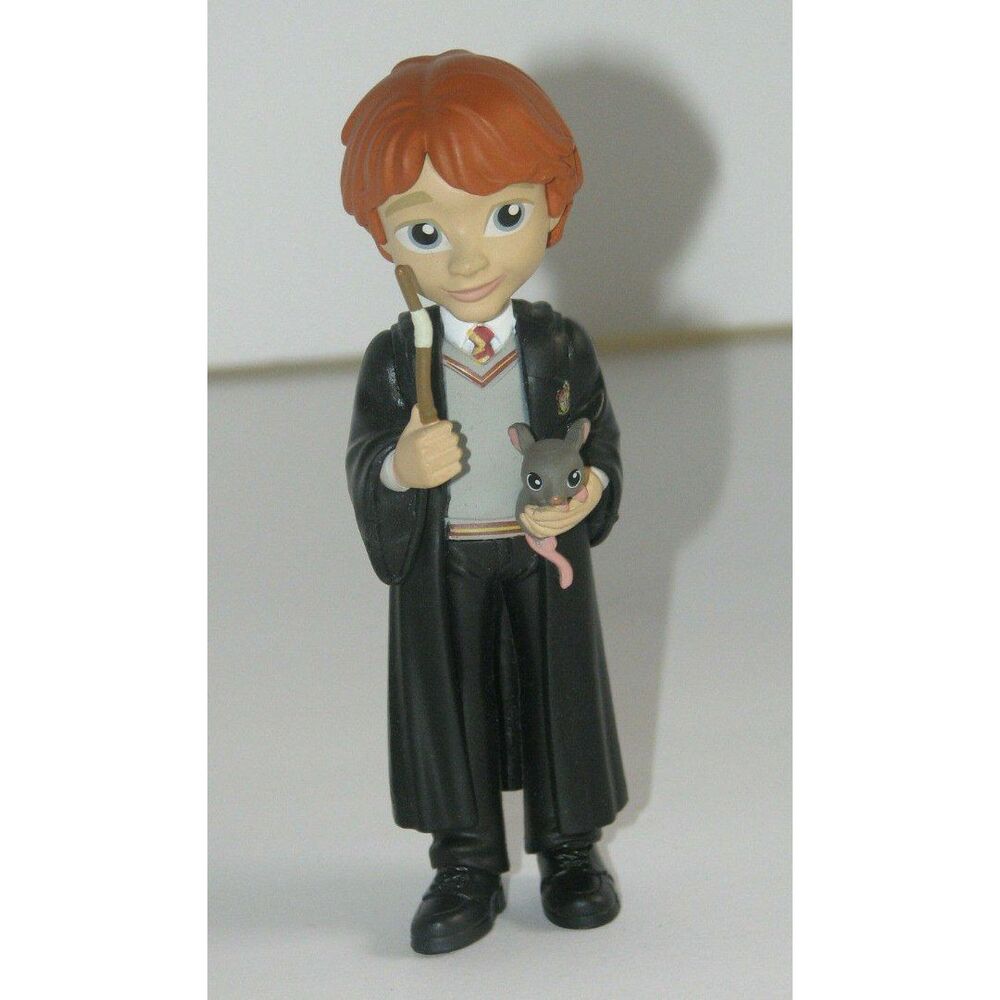 Harry Potter RON WEASLEY with Scabbers PVC figure